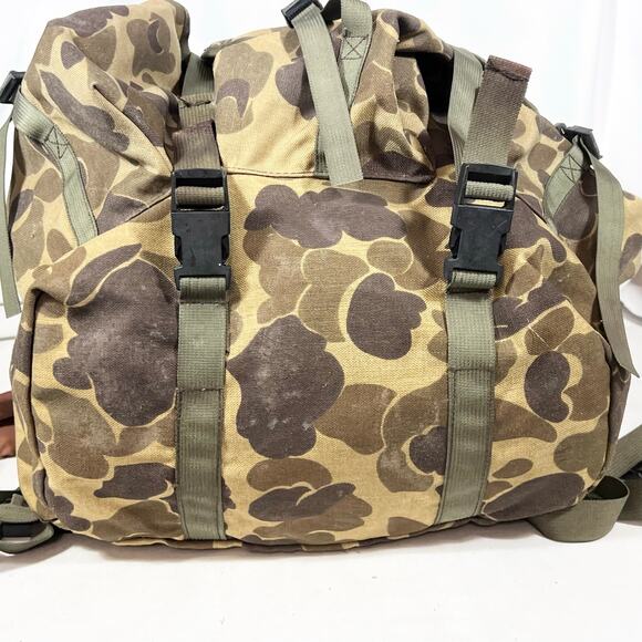 Vintage Cabelas Backpack Camo Camouflage Hunting Hiking Camping Pack Bag - Picture 8 of 10